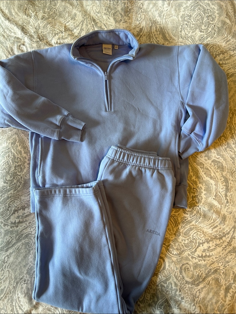Aritzia Periwinkle Half-Zip Sweatshirt & Joggers Set